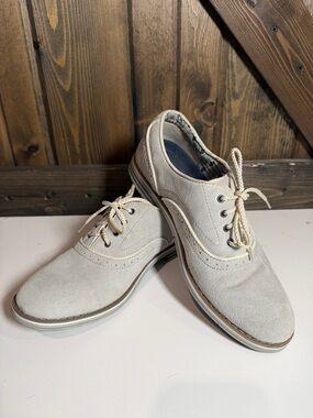 Caterpillar Women's Suede Oxford Shoes in Light Beige